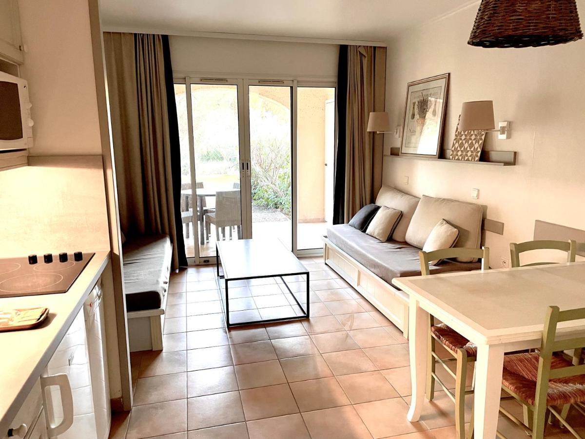 Apartment 4 Personnes Golf International Pont Royal *